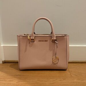 Michael Kors Blush Purse